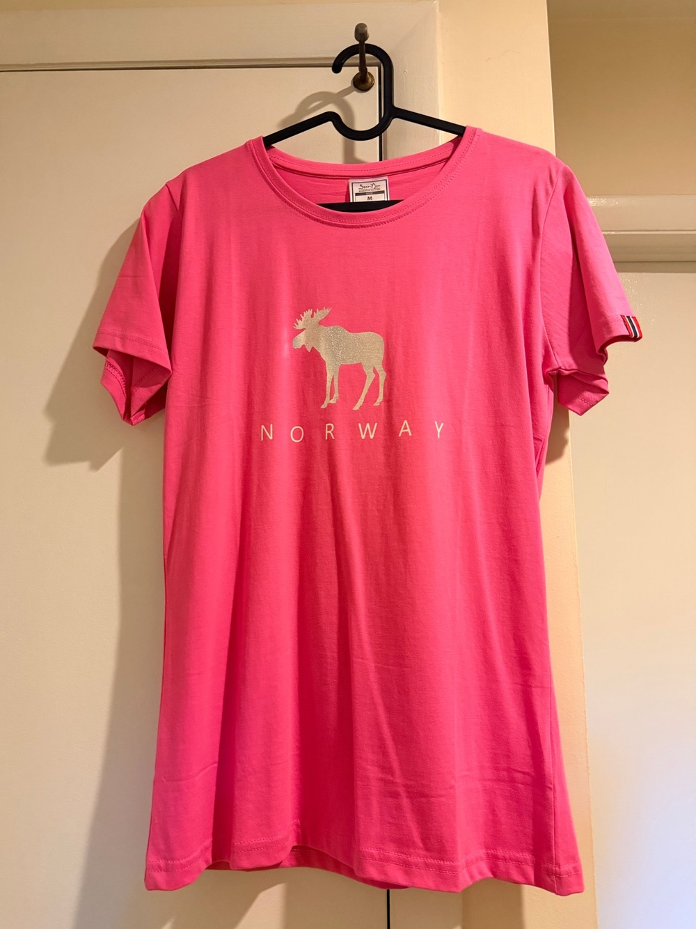 Norway Moose Graphic T‑Shirt - NWT!